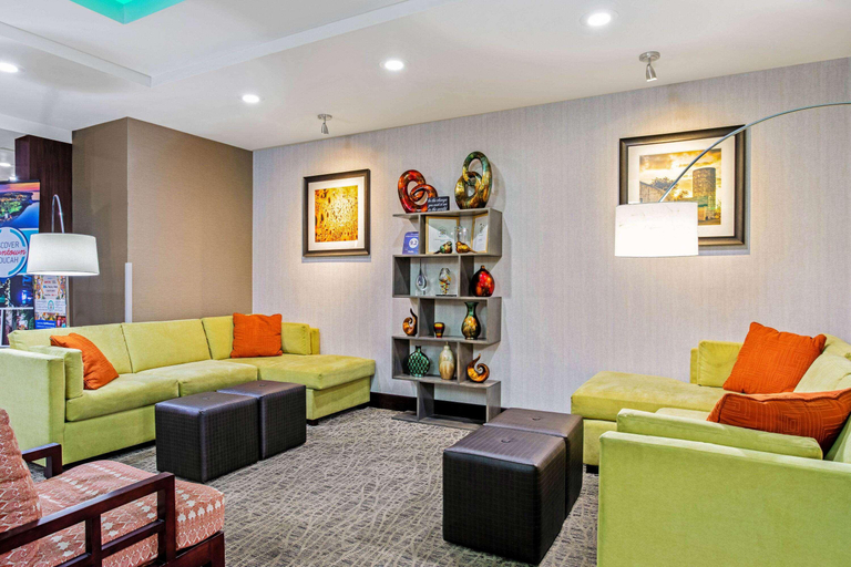 Public Area 2, La Quinta Inn & Suites by Wyndham Paducah, McCracken
