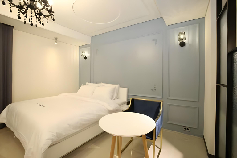 Bedroom 2, Royal Hotel Jeongeup, Jeongeup
