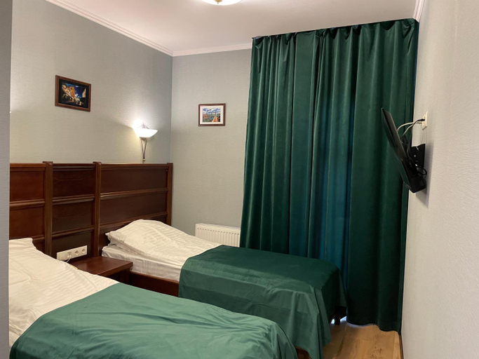 Bedroom 2, Green Duck Hotel, Kharkivs'ka