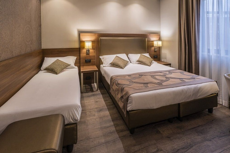 Bedroom 2, SMART HOTEL HOLIDAY, Venezia