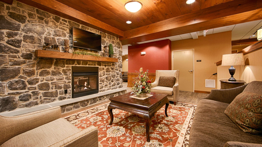 Public Area 3, Best Western Plus Intercourse Village Inn & Suites, Lancaster