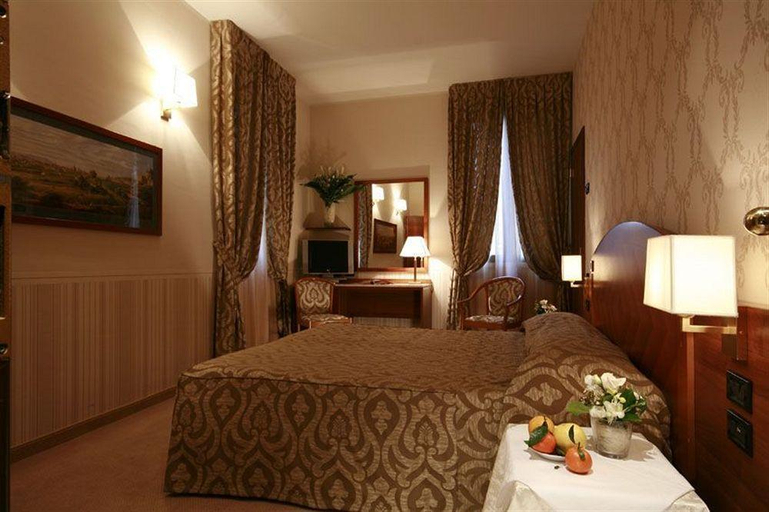 Bedroom 3, Savoia Hotel Country House, Bologna