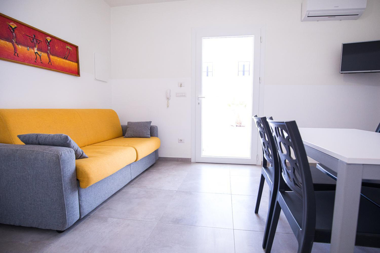 Others 3, Donnosanto Residence Pantanagianni, Brindisi