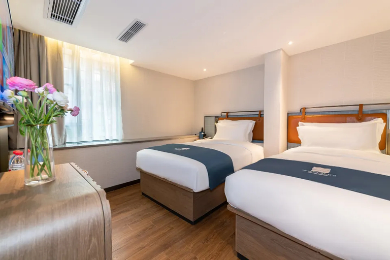 Bedroom 2, Echarm Hotel (Guangzhou Tiyu West Road Subway Station), Guangzhou