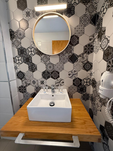 Bathroom 4, Pension Restaurante Casa Camino II, Lugo