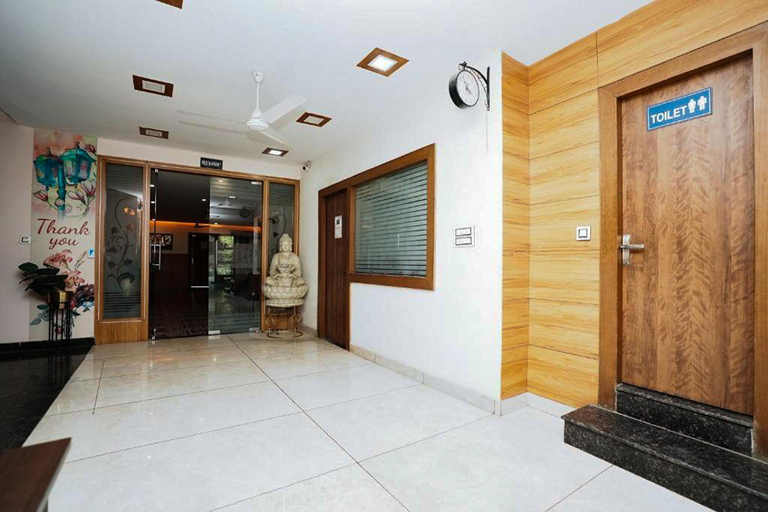 Public Area 2, Hotel The 7 Seas, Garhwal