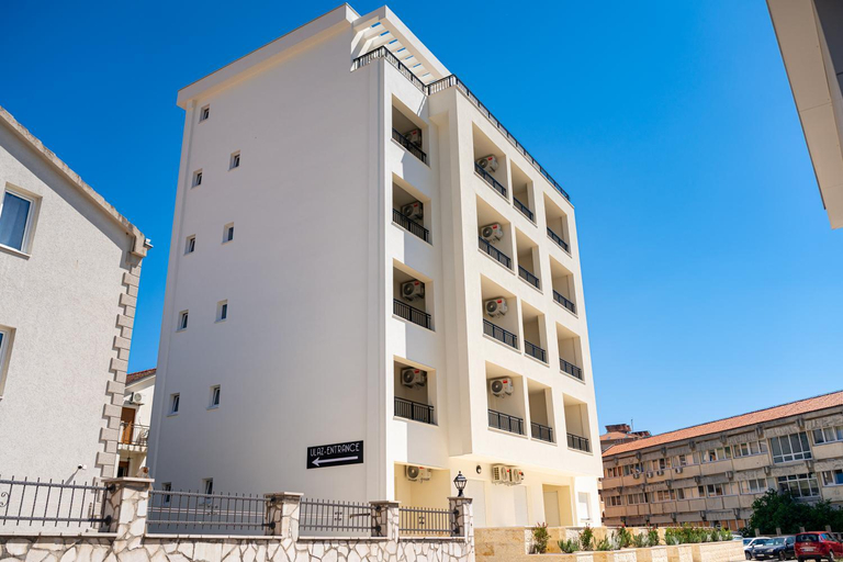 Exterior & Views 2, Millennium Apartments