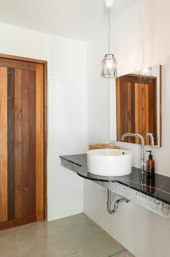 Bathroom 3, Tamarina Bed & Beyond, Ko Samui