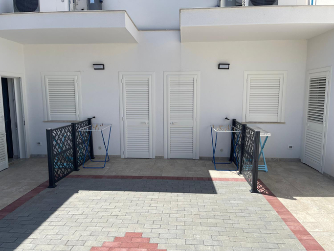 Others 5, Philia Rooms, Taranto
