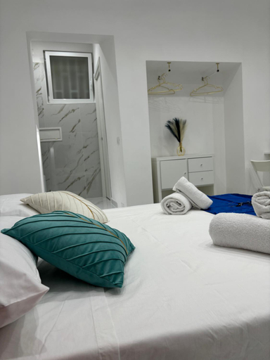 Others 4, SanFeliceGuestRoom, Napoli