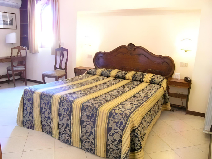 Bedroom 2, Hotel Scandinavia, Venezia