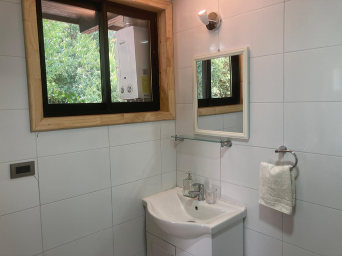 Bathroom 3, Tumunan Lodge, Colchagua