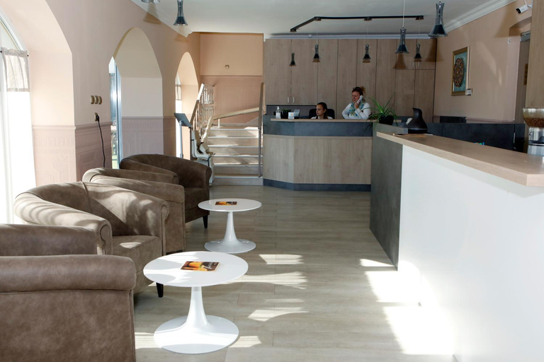 Public Area 4, Wellness Hotel Laroba, Balatonalmádi