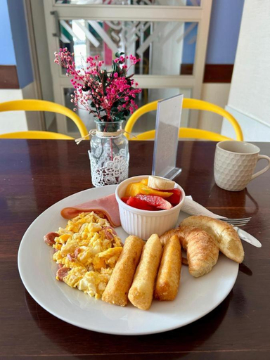 Food & Drinks 4, Hotel Tunebo Inn, Manaure