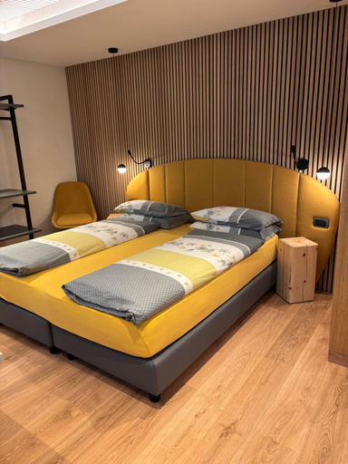 Bedroom 3, Hotel Piccolo Mondo, Sondrio
