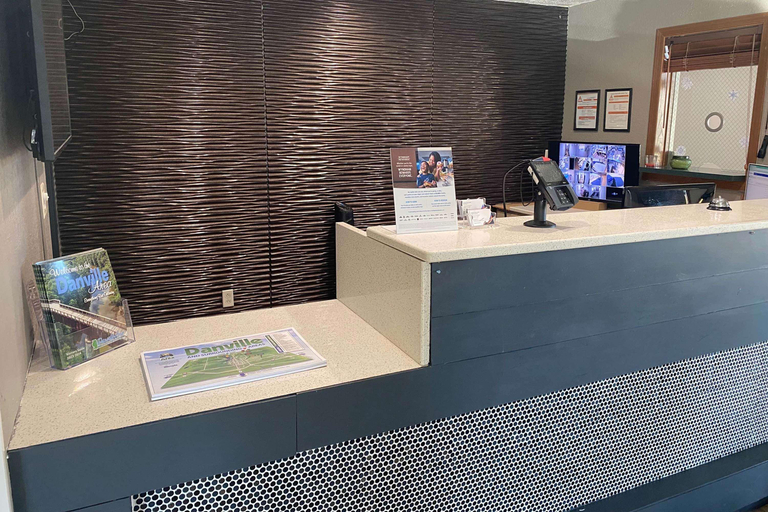 Public Area 3, Baymont by Wyndham Danville IL, Vermilion