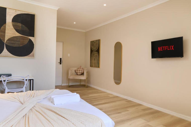 Bedroom 4, City Club Signature, City of Cape Town