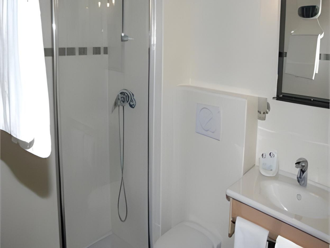 Bathroom 5, Hotel Point Bleu Sete Frontignan, Hérault