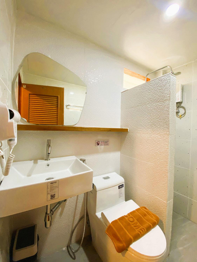 Bathroom 2, Ubox samui hostel Chaweng Beach , Ko Samui