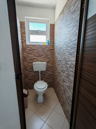 Bathroom 1, Residence Bethel