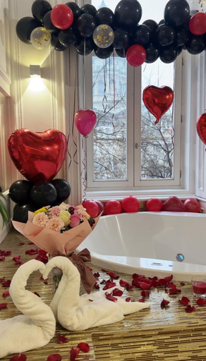 Others 4, VIP Jacuzzi Suites, Budapesti