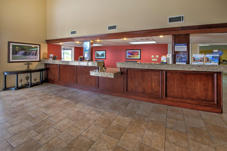 Public Area 2, Best Western Inn, Pope