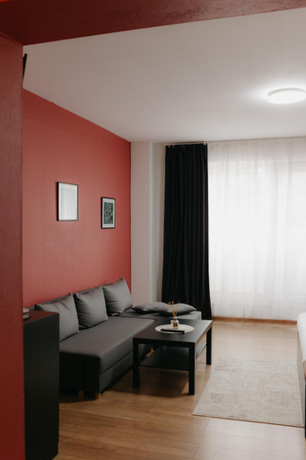Others 4, Pensiunea Pictorilor, Baia Mare