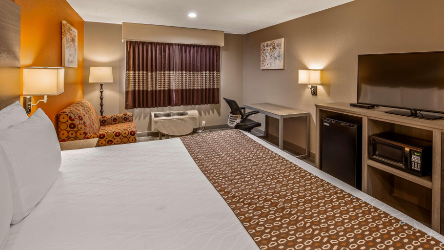 Bedroom 3, Best Western Gateway Inn, Yazoo