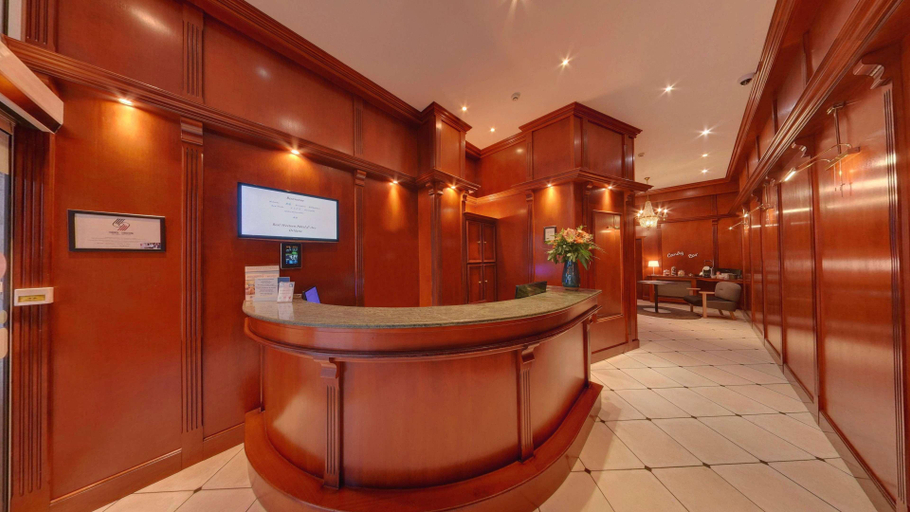 Public Area 3, Best Western Hotel d'Arc, Loiret