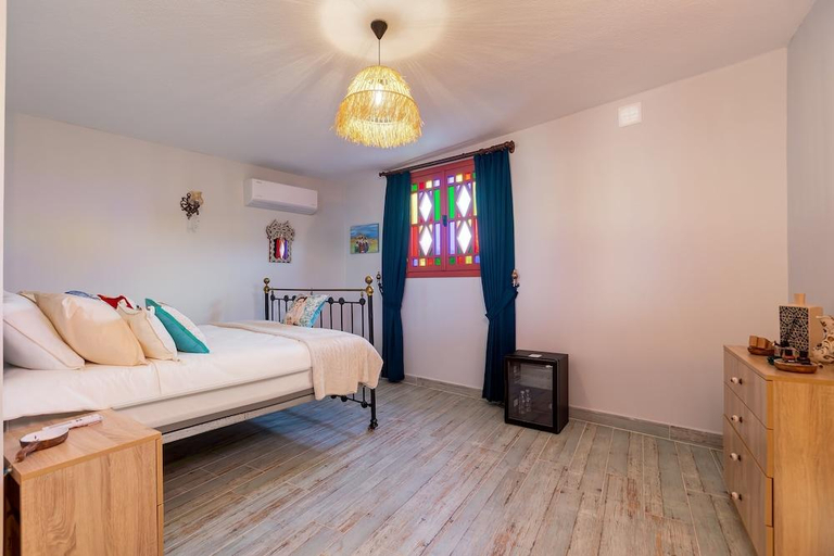 Bedroom 2, Anda Beach Bistro & Rooms, Ayvalık