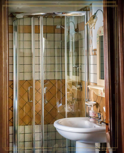 Bathroom 3, B&B La Giara, Potenza