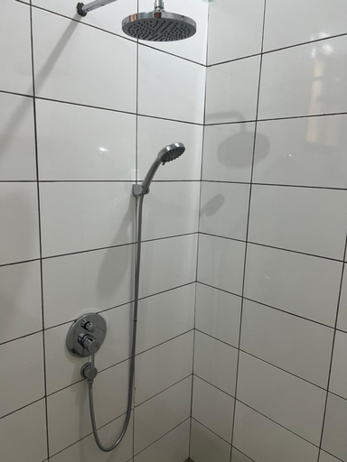 Bathroom 3, David Crater Homestay, Lushoto
