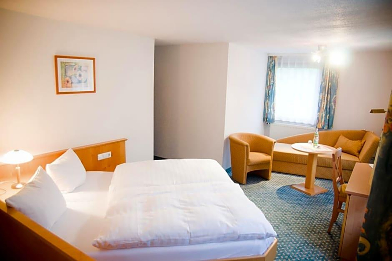 Bedroom, Landhotel Karin, Freudenstadt
