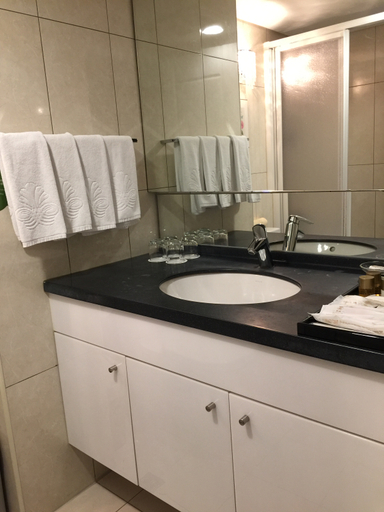 Bathroom 3, i Taipei Service Apartment, Taipei City