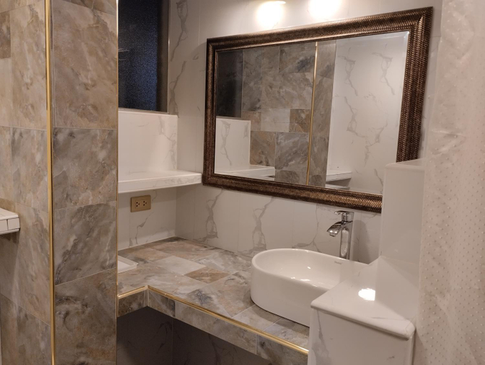 Bathroom 3, GRAN PUNO lNN, Puno