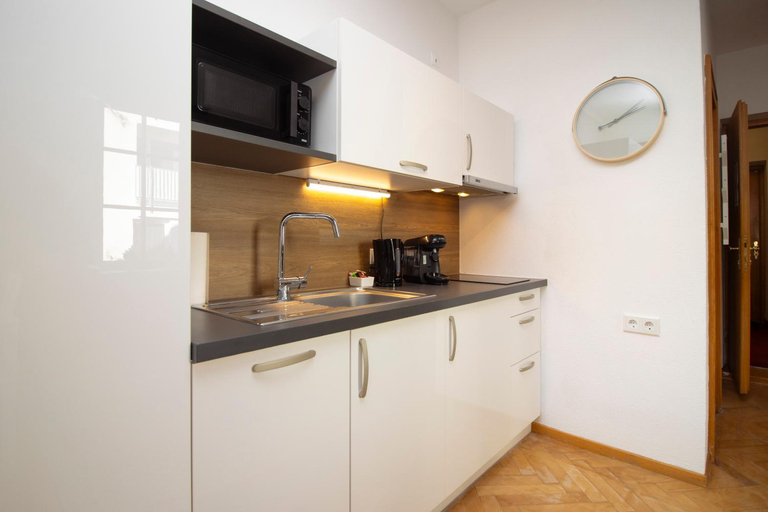 Others 2, Apartmenthaus ROSE, Landeck