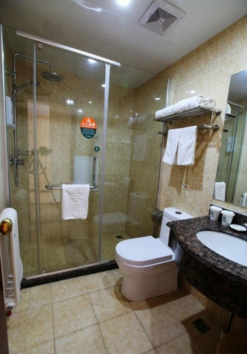 Bathroom 3, GreenTree Inn Tianjin Xiqing Development Zone Renrenle Square Express Hotel, Tianjin