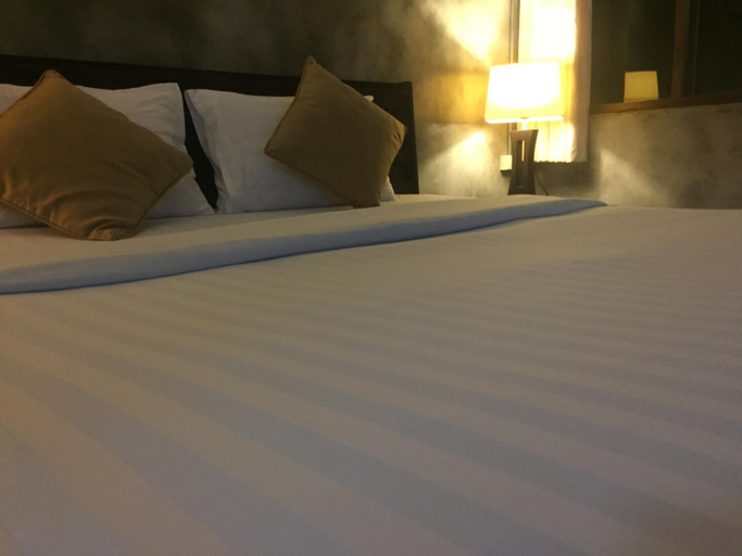 Others 4, Crescent Bay Resort, Muang Rayong
