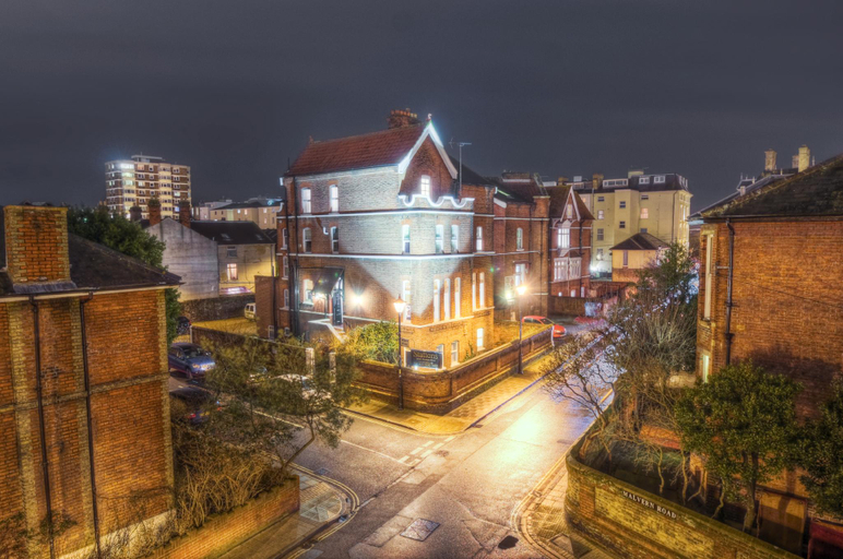 Exterior & Views 1, Stattons Boutique Hotel & Restaurant, Portsmouth