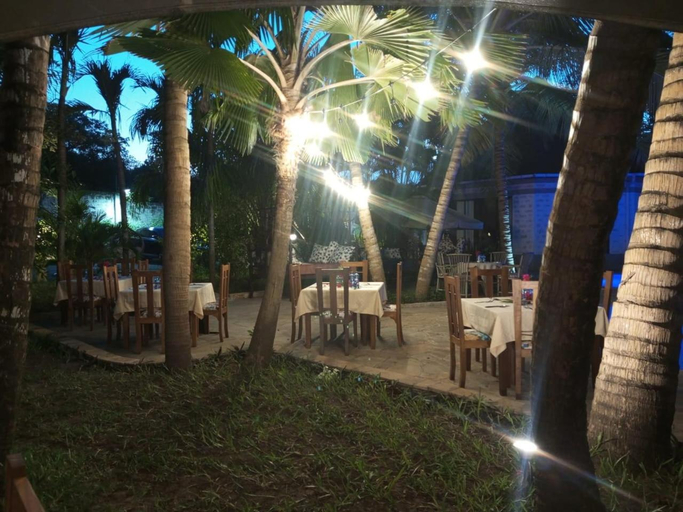 Food & Drinks 4, Lotfa Resort Diani, Msambweni
