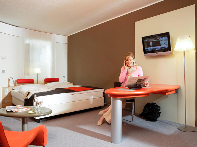 Bedroom 2, Mercure Residenz Frankfurt Messe, Frankfurt am Main