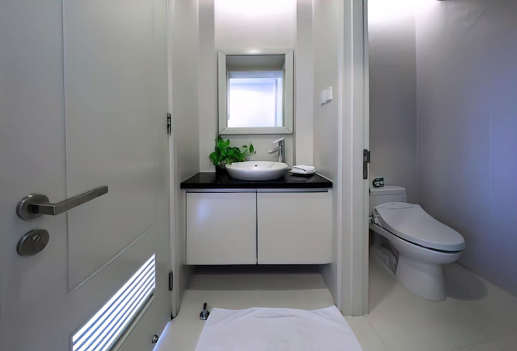 Bathroom 4, Première Apt Suite - Glenwood Thao Dien, District 2