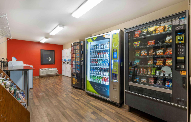 Food & Drinks 5, Extended Stay America Suites - Chicago - Midway, Cook
