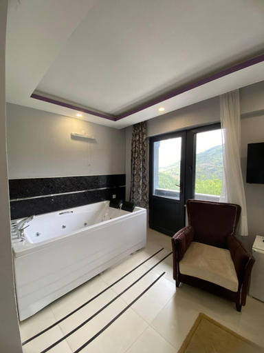 Bedroom 2, yuvacik kazli bahce bungalov otel ve restoran, Başiskele