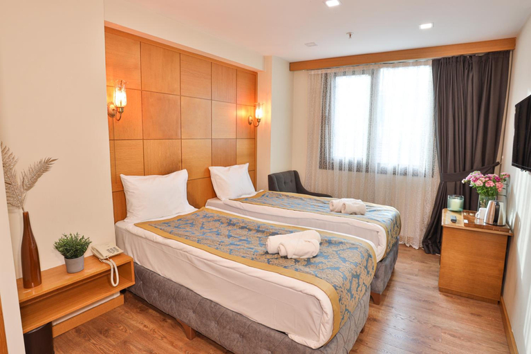 Bedroom 4, Cumbalı Plaza Hotel, Şişli