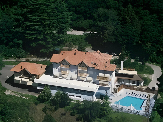 Exterior & Views 1, Hotel Scarano, Trento