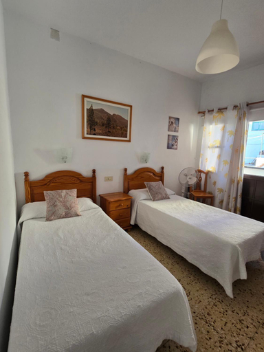 Bedroom 3, Pension Los Volcanes, Santa Cruz de Tenerife