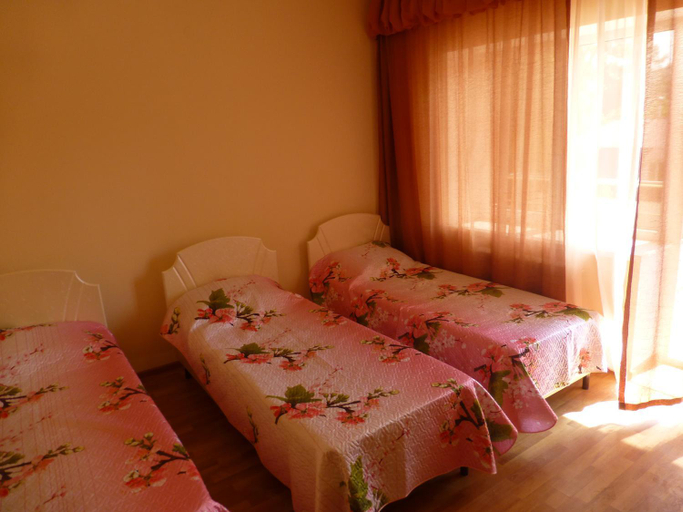Others 4, Gostevoy Dom Ilona, Anapskiy rayon