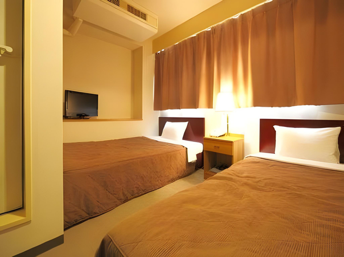 Bedroom 2, Nagoya New Rolen Hotel, Nagoya