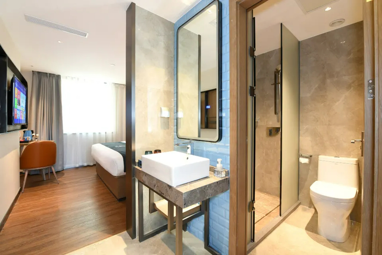 Bathroom 3, Echarm Hotel (Guangzhou Tiyu West Road Subway Station), Guangzhou